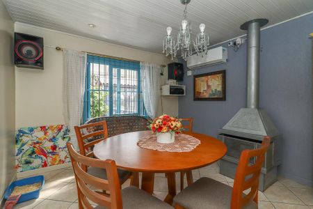 Sala de casa à venda com 4 quartos, 215m² em Jardim Dona Leopoldina, Porto Alegre