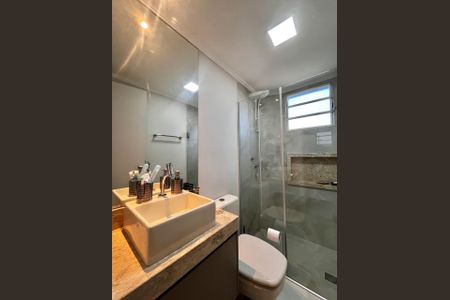 Apartamento à venda com 87m², 3 quartos e 2 vagas Apartamento à venda com 87m², 3 quartos e 2 vagasBanheiro da Suíte