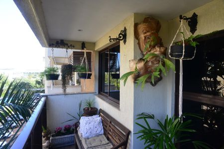 Varanda de apartamento para alugar com 2 quartos, 70m² em Barra da Tijuca, Rio de Janeiro