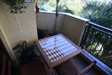 Varanda de apartamento para alugar com 2 quartos, 70m² em Barra da Tijuca, Rio de Janeiro