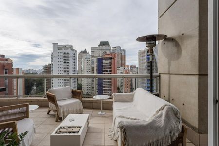 Apartamento à venda com 157m², 2 quartos e 3 vagas