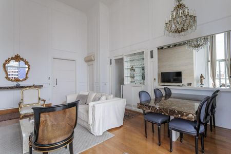 Apartamento à venda com 157m², 2 quartos e 3 vagas