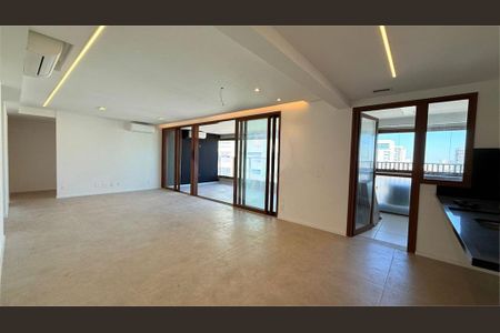 Apartamento à venda com 2 quartos, 110m² em Campo Belo, São Paulo