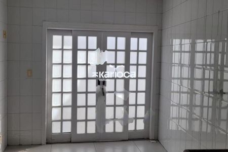 Casa à venda com 3 quartos, 200m² em Vargem Pequena, Rio de Janeiro