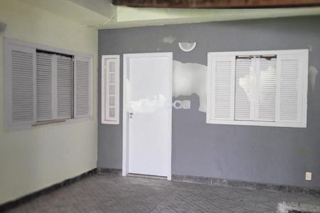 Casa à venda com 3 quartos, 200m² em Vargem Pequena, Rio de Janeiro