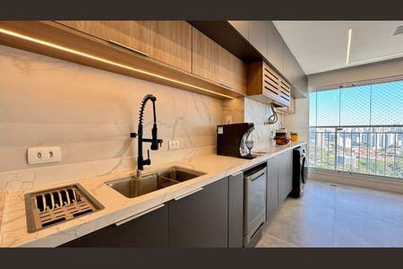 Apartamento à venda com 79m², 2 quartos e 1 vaga