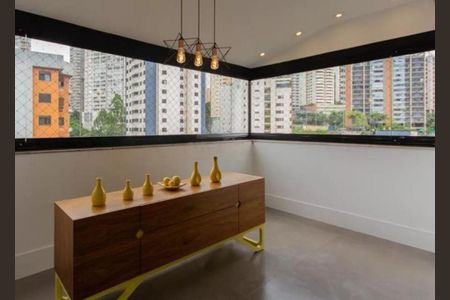 Apartamento à venda com 185m², 2 quartos e 3 vagas