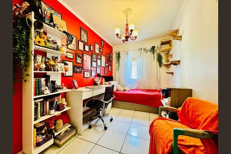 Casa à venda com 3 quartos, 130m² em Jabaquara, São Paulo