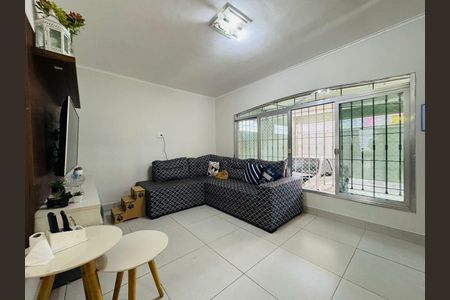 Casa à venda com 130m², 3 quartos e 2 vagas