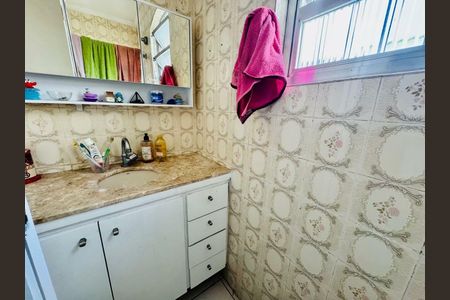 Casa à venda com 130m², 3 quartos e 2 vagas