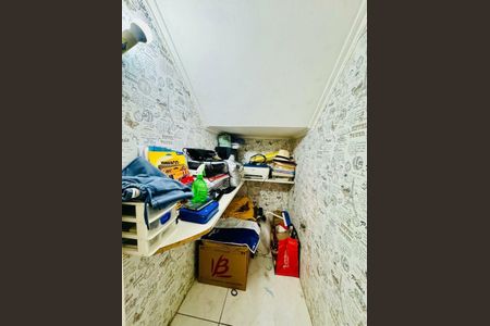 Casa à venda com 130m², 3 quartos e 2 vagas