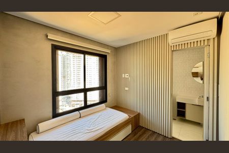 Apartamento à venda com 2 quartos, 106m² em Jardim das Acacias, São Paulo