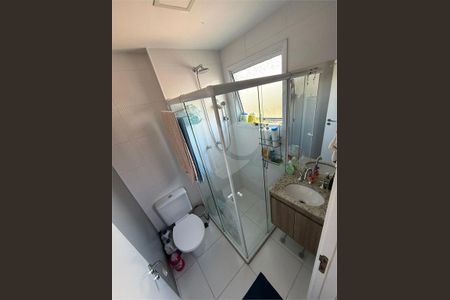 Apartamento à venda com 2 quartos, 54m² em Quitaúna, Osasco