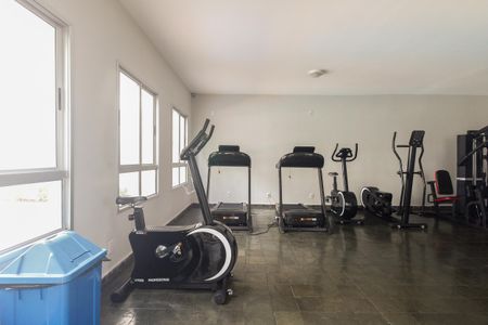 Apartamento à venda com 47m², 2 quartos e 1 vagaCondomínio - Academia 