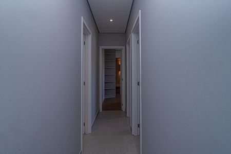 Apartamento à venda com 79m², 3 quartos e 2 vagasCorredor