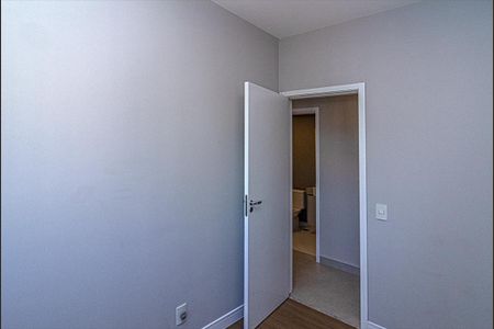 Apartamento à venda com 79m², 3 quartos e 2 vagasQuarto 2