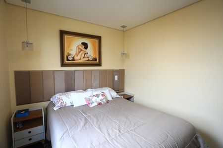 Apartamento à venda com 89m², 2 quartos e 2 vagasSuíte 2