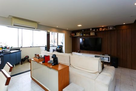 Apartamento à venda com 89m², 2 quartos e 2 vagasSala