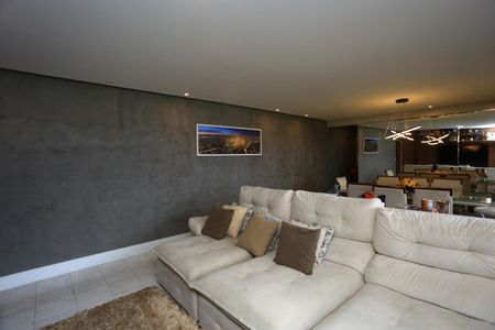 Apartamento à venda com 89m², 2 quartos e 2 vagasSala