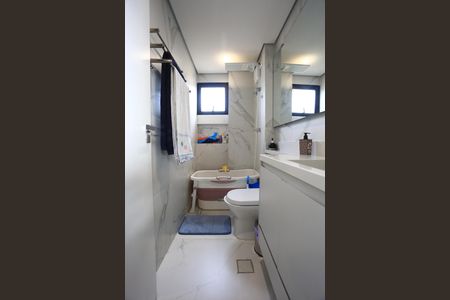 Apartamento à venda com 89m², 2 quartos e 2 vagasBanheiro da Suíte 1