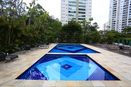 Apartamento à venda com 89m², 2 quartos e 2 vagasÁrea comum - Piscina