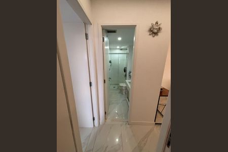 Apartamento à venda com 75m², 2 quartos e 1 vagaBanheiro
