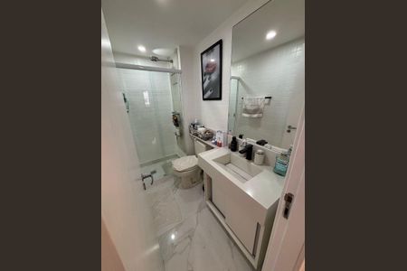 Apartamento à venda com 75m², 2 quartos e 1 vagaBanheiro