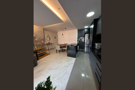 Apartamento à venda com 75m², 2 quartos e 1 vagaCozinha