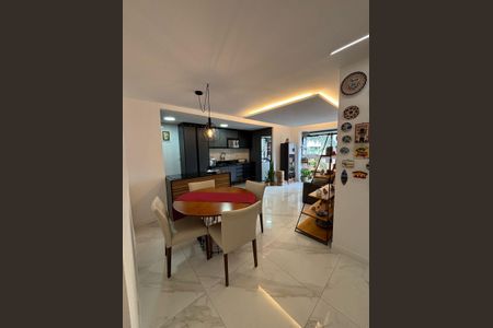 Apartamento à venda com 75m², 2 quartos e 1 vagaCozinha