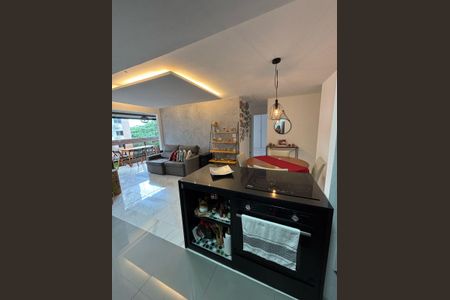 Apartamento à venda com 75m², 2 quartos e 1 vagaCozinha