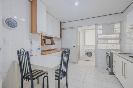 Apartamento para alugar com 106m², 2 quartos e 1 vagaCozinha