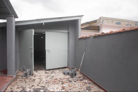 Casa para alugar com 120m², 2 quartos e 2 vagas Casa para alugar com 120m², 2 quartos e 2 vagasÁrea Externa