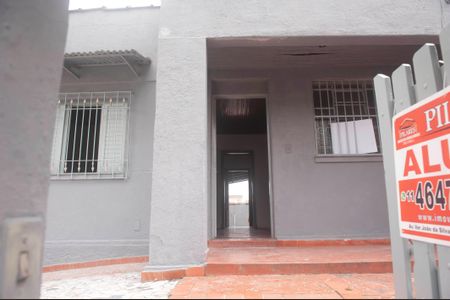 Casa para alugar com 120m², 2 quartos e 2 vagas Casa para alugar com 120m², 2 quartos e 2 vagasÁrea Externa