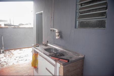 Casa para alugar com 120m², 2 quartos e 2 vagas Casa para alugar com 120m², 2 quartos e 2 vagasCozinha