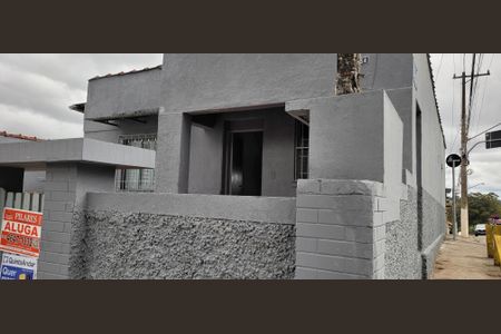 Casa para alugar com 120m², 2 quartos e 2 vagas Casa para alugar com 120m², 2 quartos e 2 vagasÁrea Externa