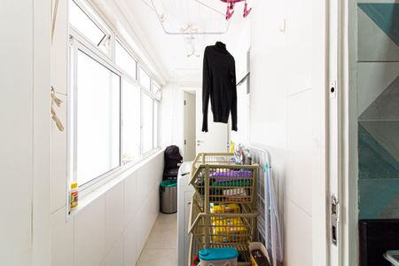 Apartamento à venda com 97m², 3 quartos e 1 vagaÁrea de Serviço