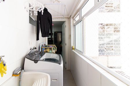 Apartamento à venda com 97m², 3 quartos e 1 vagaÁrea de Serviço