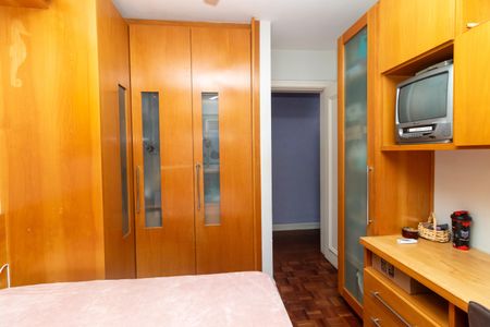 Apartamento para alugar com 105m², 3 quartos e 2 vagasQuarto 2