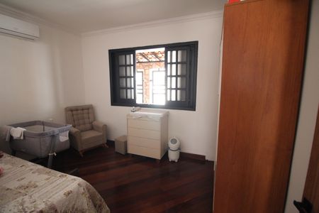 Casa para alugar com 420m², 3 quartos e 3 vagasQuarto 1