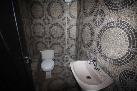 Casa para alugar com 420m², 3 quartos e 3 vagasBanheiro 2