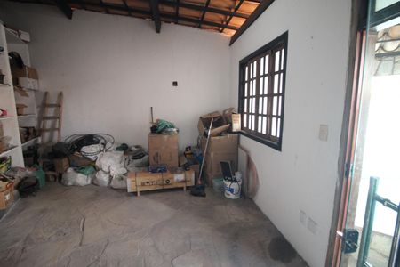 Casa para alugar com 420m², 3 quartos e 3 vagasArmazem Externo