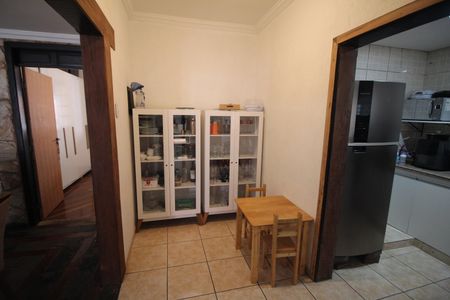 Casa para alugar com 420m², 3 quartos e 3 vagasCopa