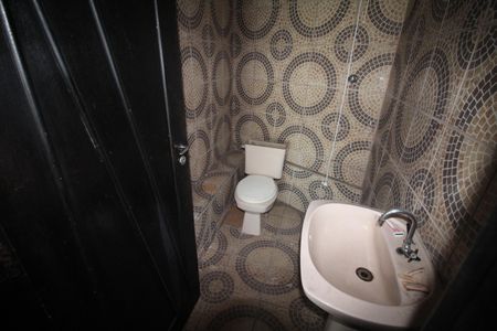 Casa para alugar com 420m², 3 quartos e 3 vagasBanheiro 2