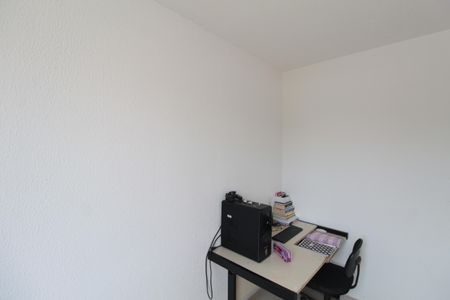 Quarto 1 de apartamento para alugar com 2 quartos, 45m² em Centro, Ribeirão das Neves