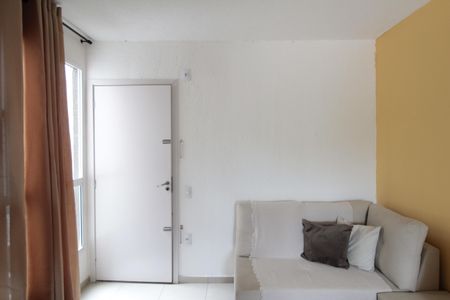 Sala de apartamento para alugar com 2 quartos, 45m² em Centro, Ribeirão das Neves