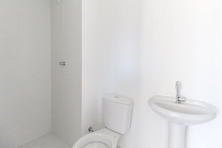 Apartamento para alugar com 38m², 2 quartos e sem vagaBanheiro