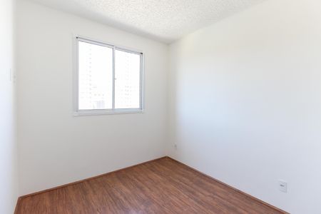 Quarto 1 de apartamento para alugar com 2 quartos, 38m² em Vila Carmosina, São Paulo