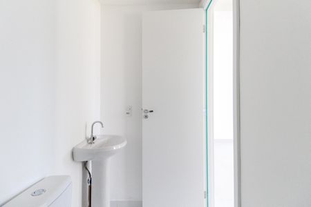 Apartamento para alugar com 38m², 2 quartos e sem vagaBanheiro