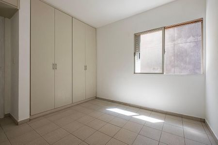 Apartamento à venda com 75m², 3 quartos e 1 vagaQuarto 2