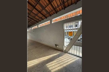 Casa para alugar com 79m², 2 quartos e 1 vaga